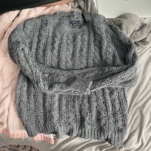 American eagle sweater